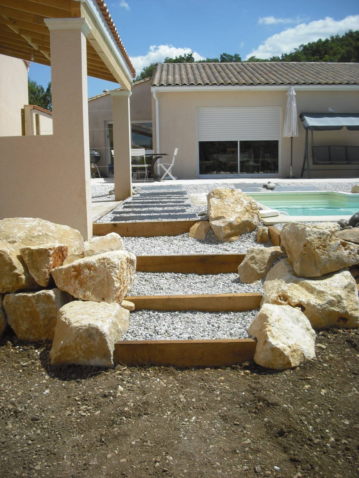marche-piscine.jpg